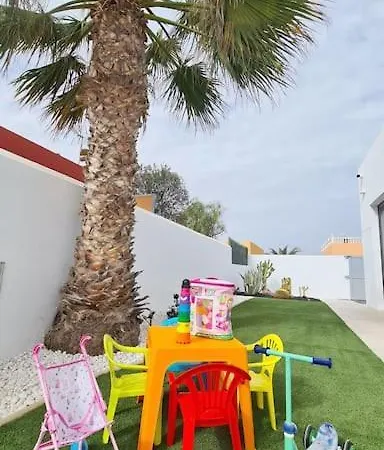 Luxury Modern Villa Lila Heated Pool